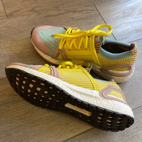 Stella McCartney Adidas Ultra Boost Sneaker - Picture 12 of 12